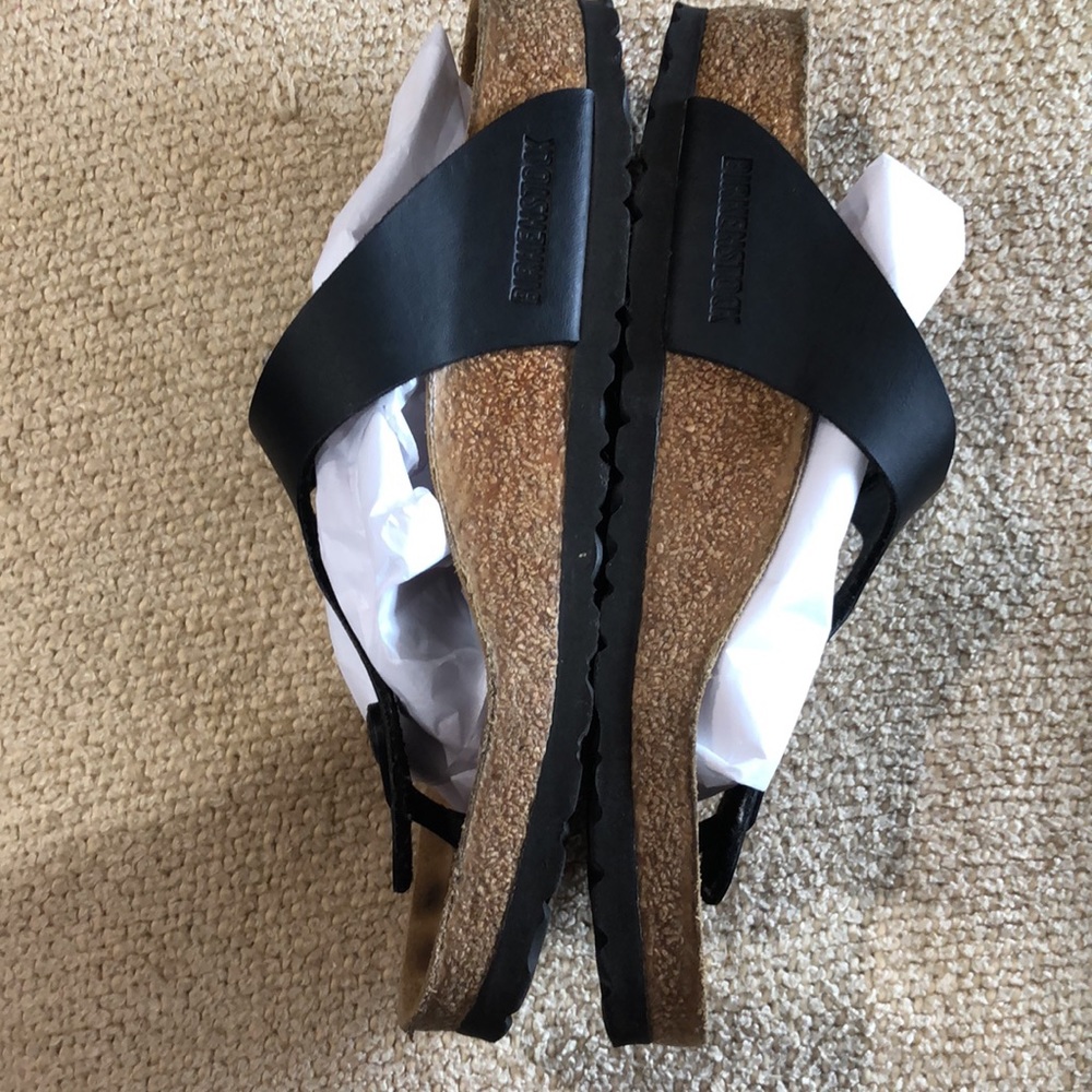Birkenstock sandals euro 38 EUC - Picture 3 of 10